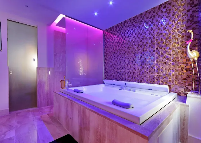 Maison d'hôtes Spanish Diamond Luxury & Jacuzzi