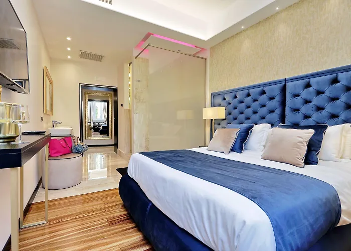 Spanish Diamond Luxury & Jacuzzi