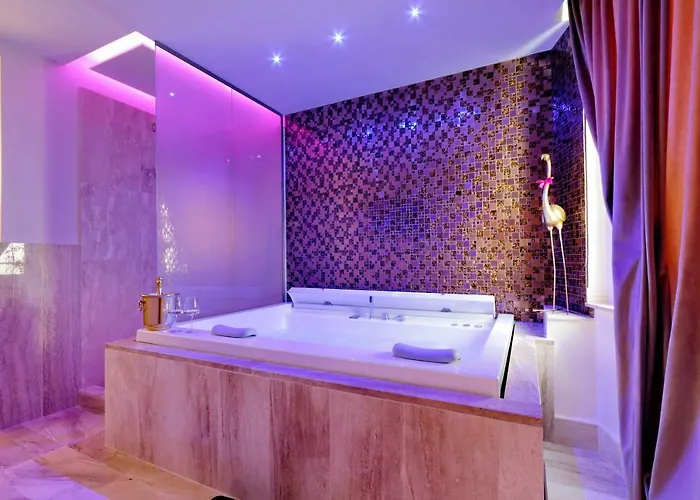Maison d'hôtes Spanish Diamond Luxury & Jacuzzi